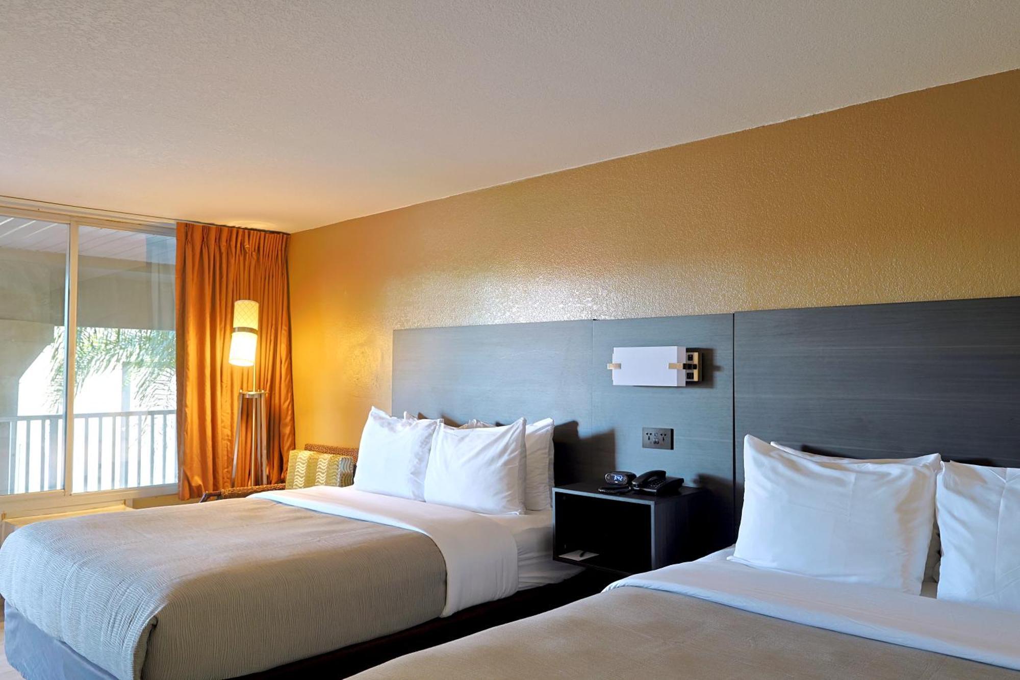 Quality Inn Kennedy Space Center Titusville Exterior photo